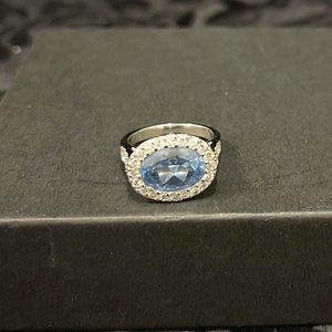Blue Topaz Oval Cut surrounded by Halo of Rhinestones Ster. Silver Setting *New